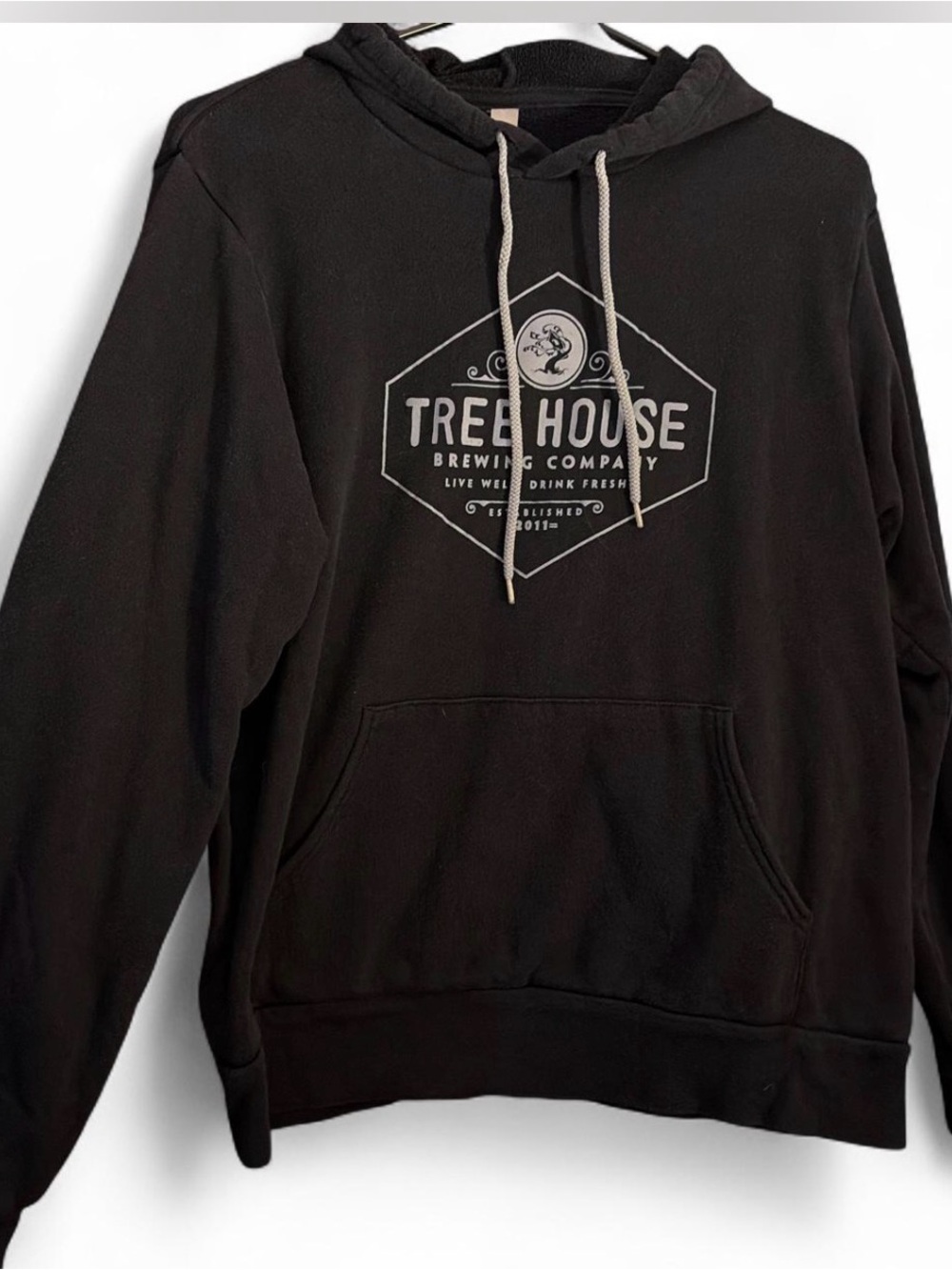 Tree House Brewing Co. Men's Black Logo Pullover Hoodie